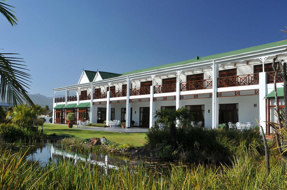 Protea Hotel By Marriott George King George Esterno foto