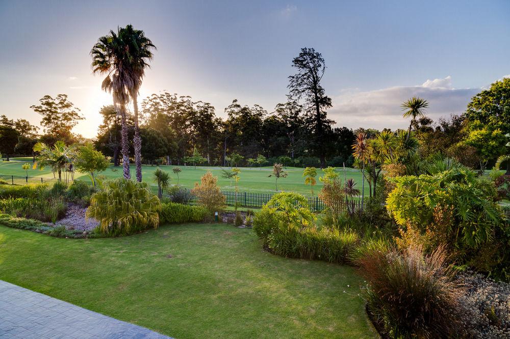 Protea Hotel By Marriott George King George Esterno foto