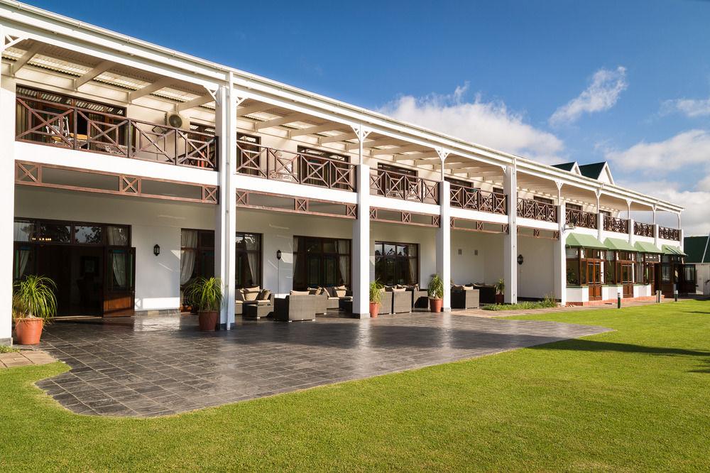 Protea Hotel By Marriott George King George Esterno foto