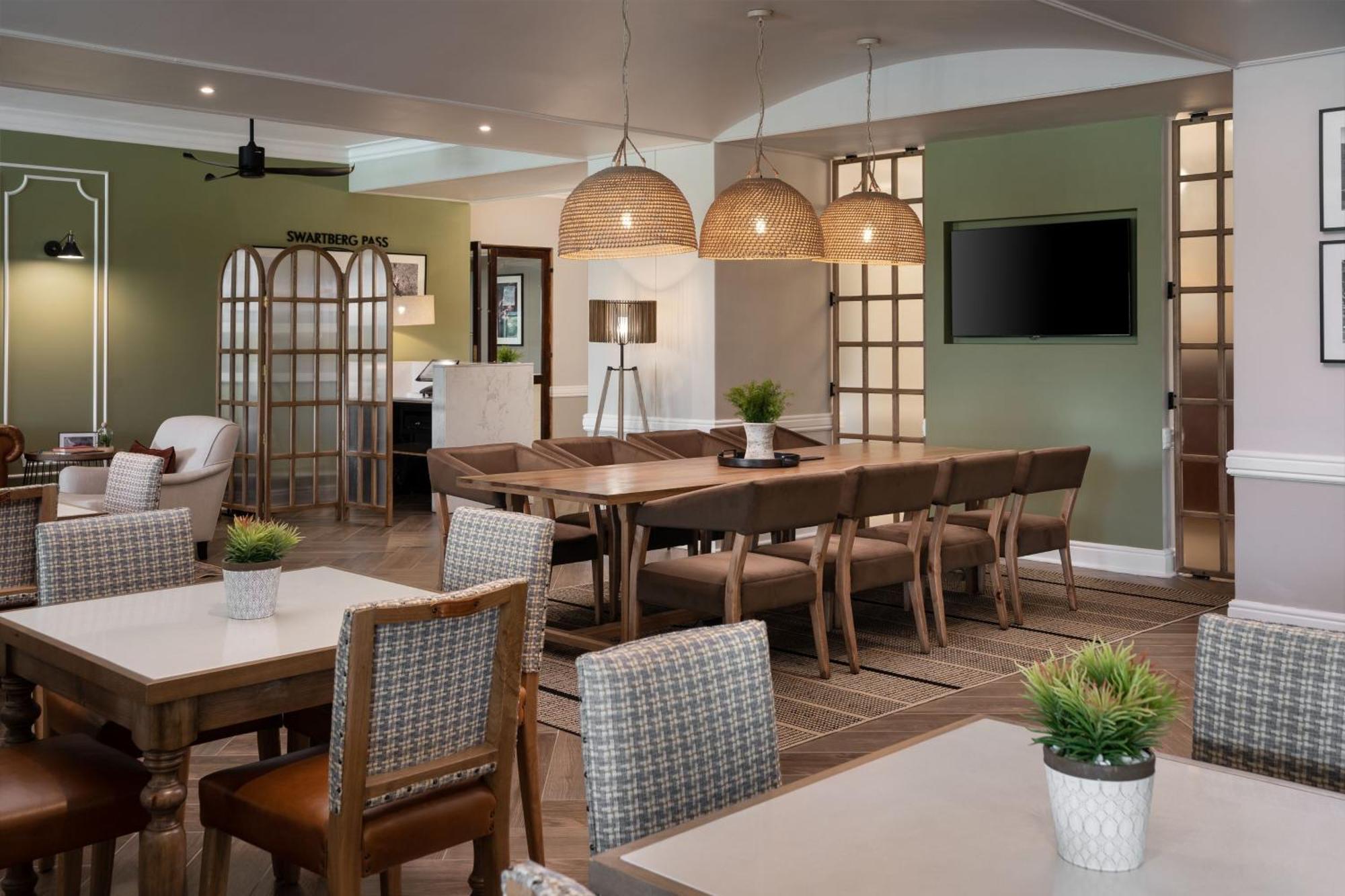 Protea Hotel By Marriott George King George Esterno foto