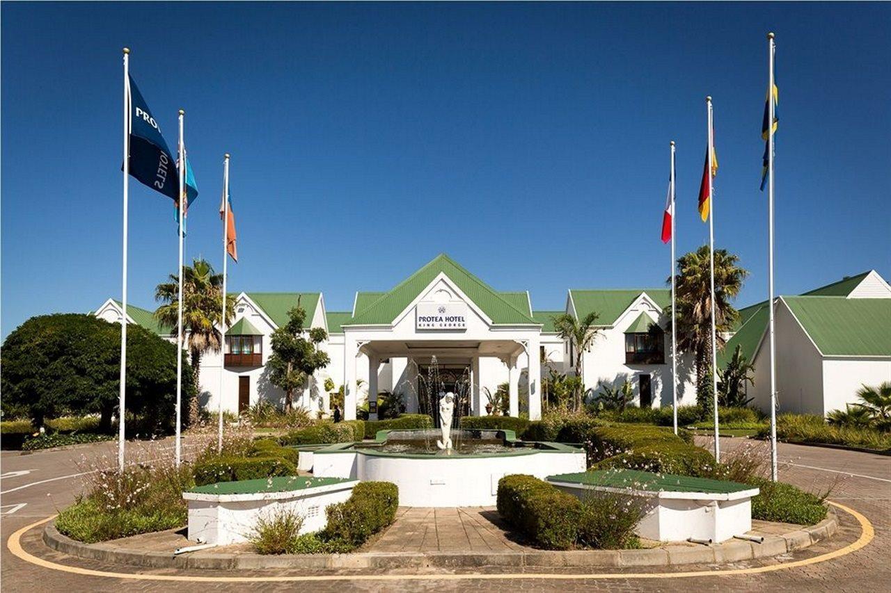 Protea Hotel By Marriott George King George Esterno foto