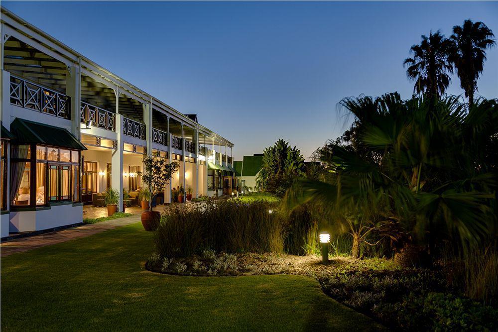 Protea Hotel By Marriott George King George Esterno foto